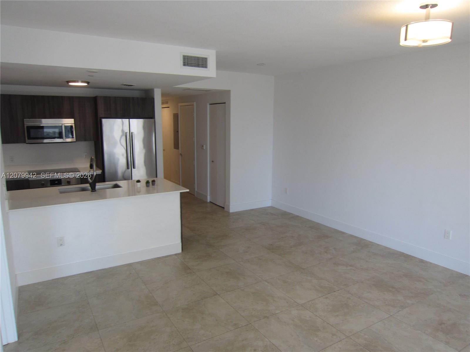 488 NE 18th Street