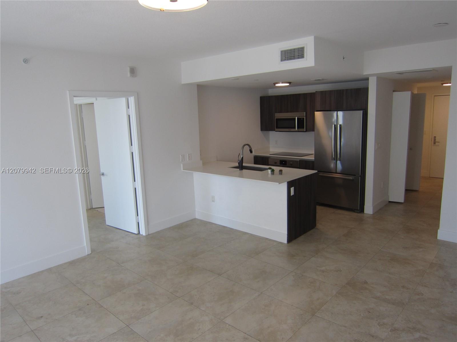 488 NE 18th Street