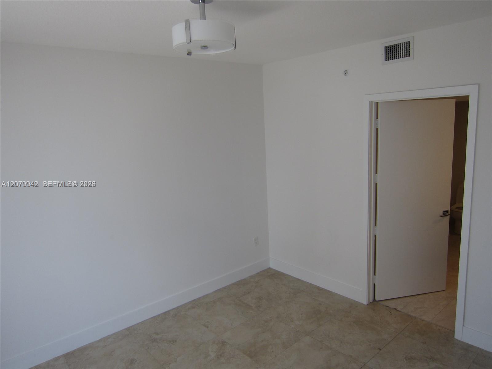 488 NE 18th Street