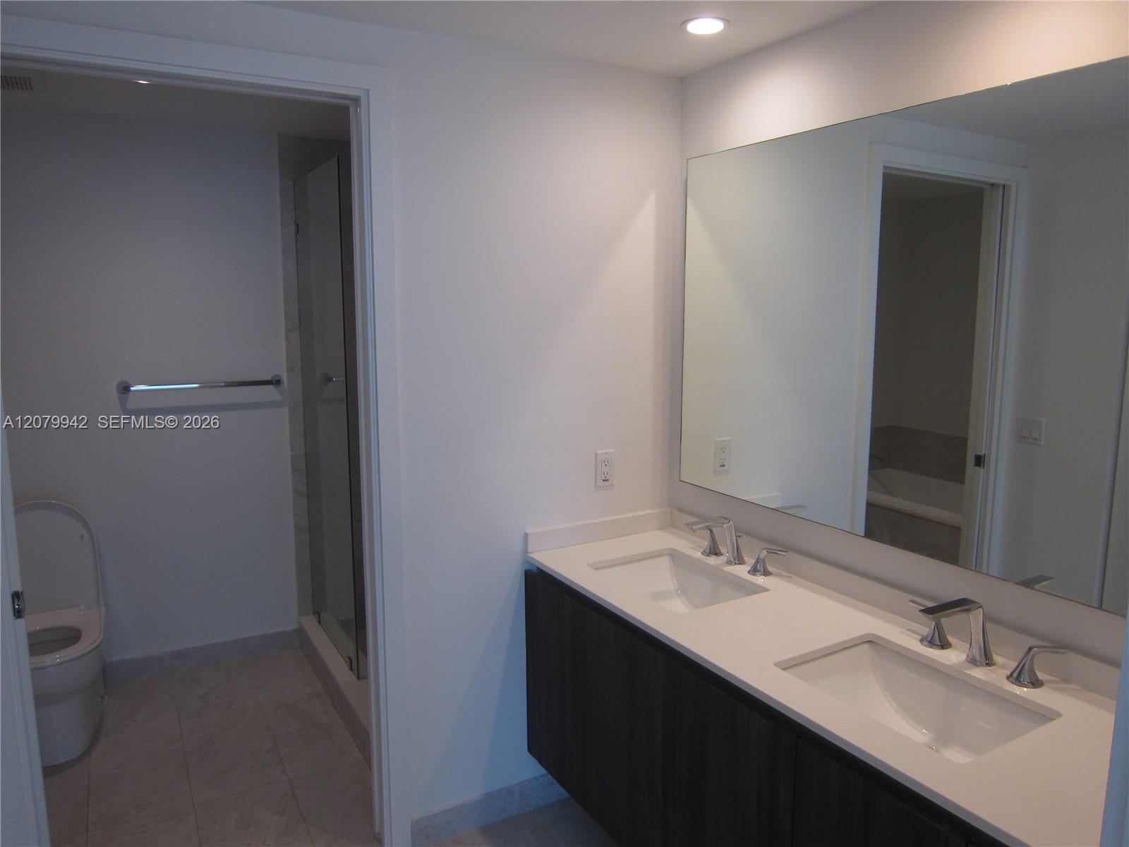 488 NE 18th Street