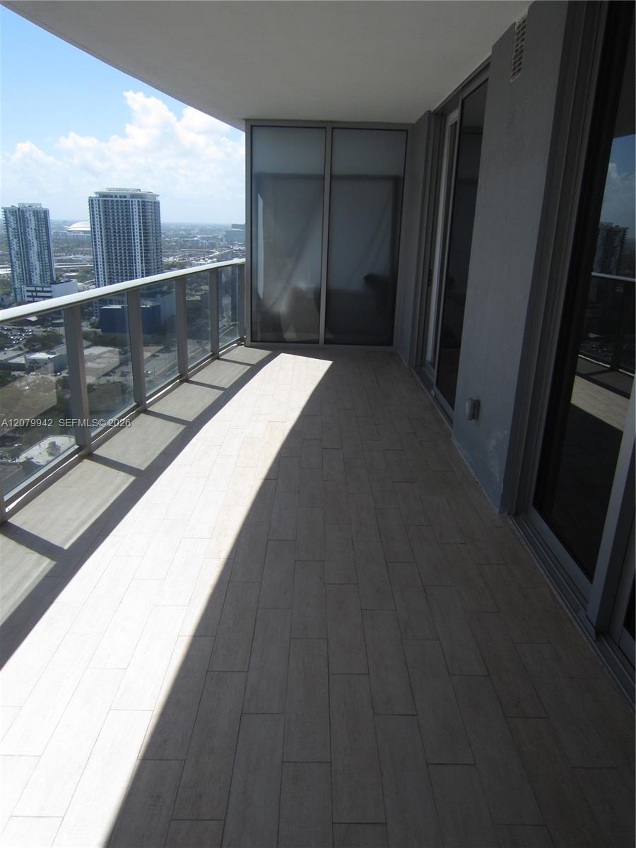 488 NE 18th Street