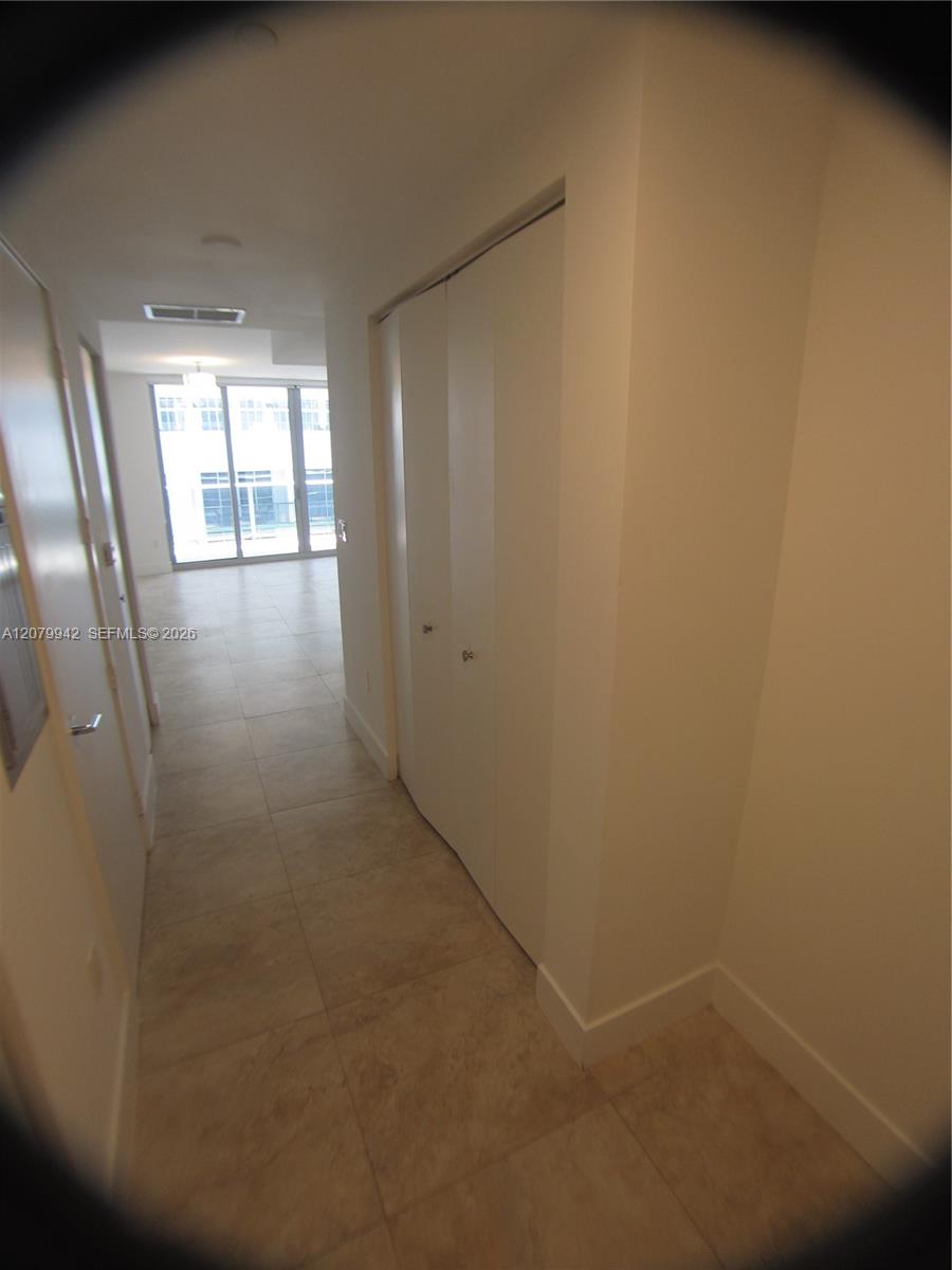 488 NE 18th Street