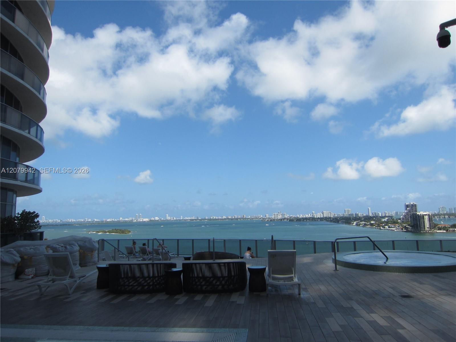 488 NE 18th Street