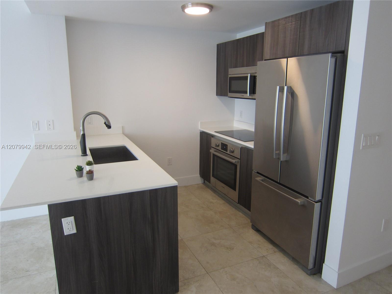488 NE 18th Street