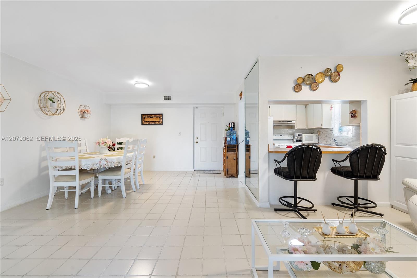 5825 W 25 Court