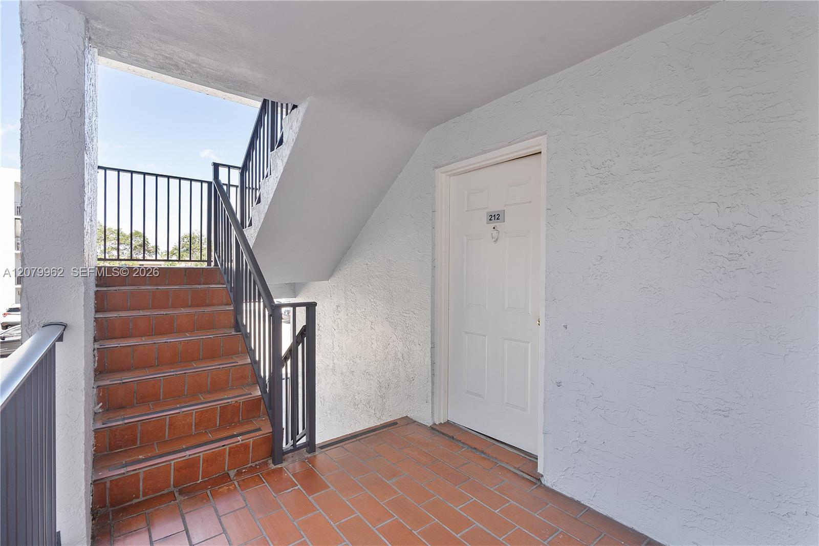 5825 W 25 Court