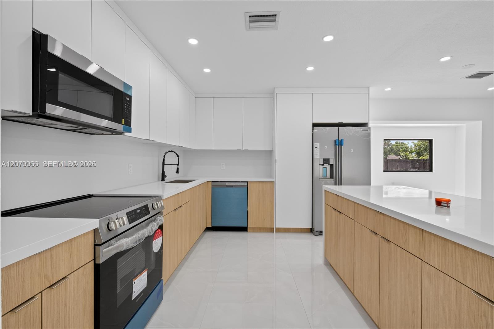 1200 NE 204th Terrace