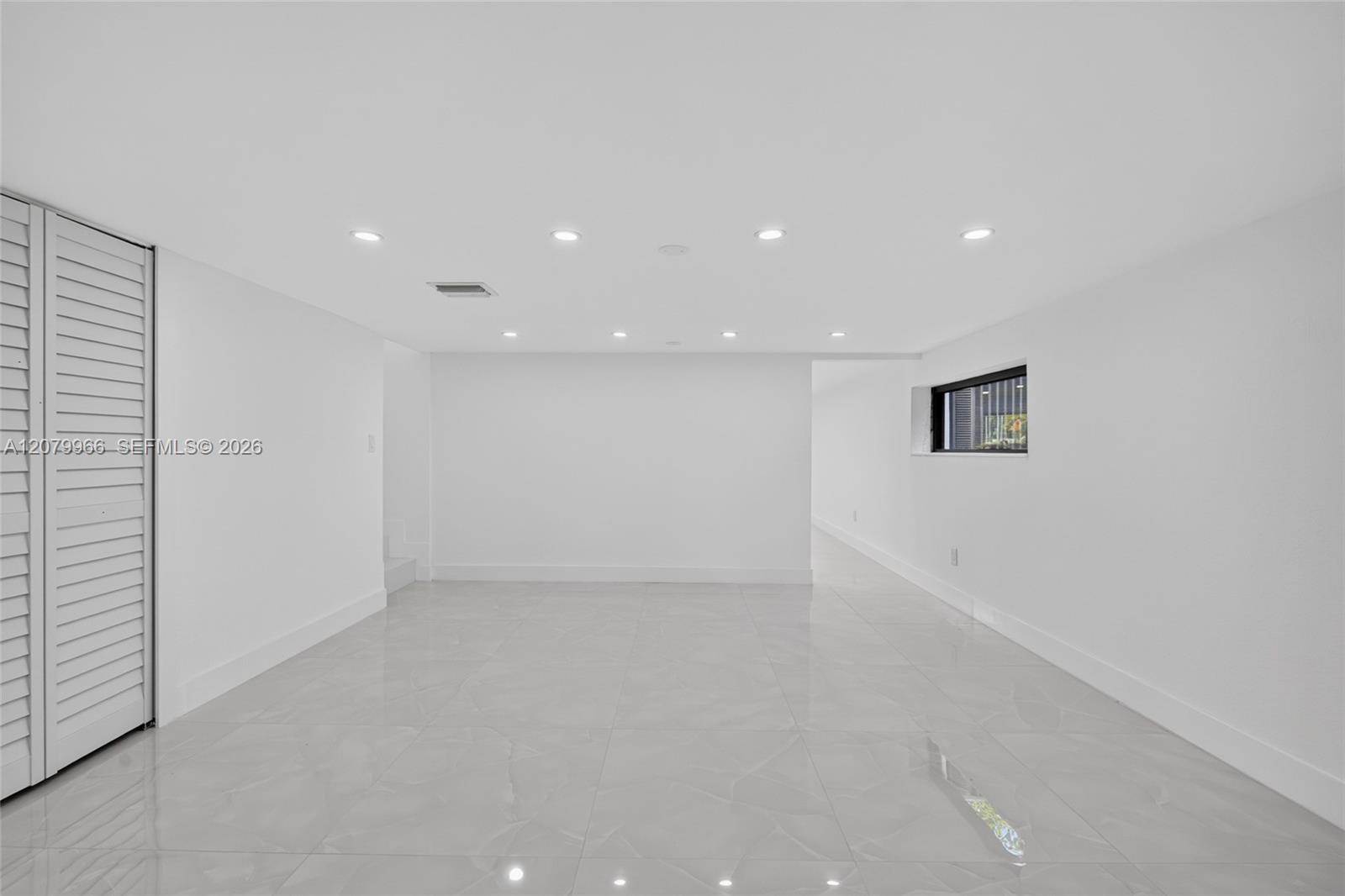 1200 NE 204th Terrace