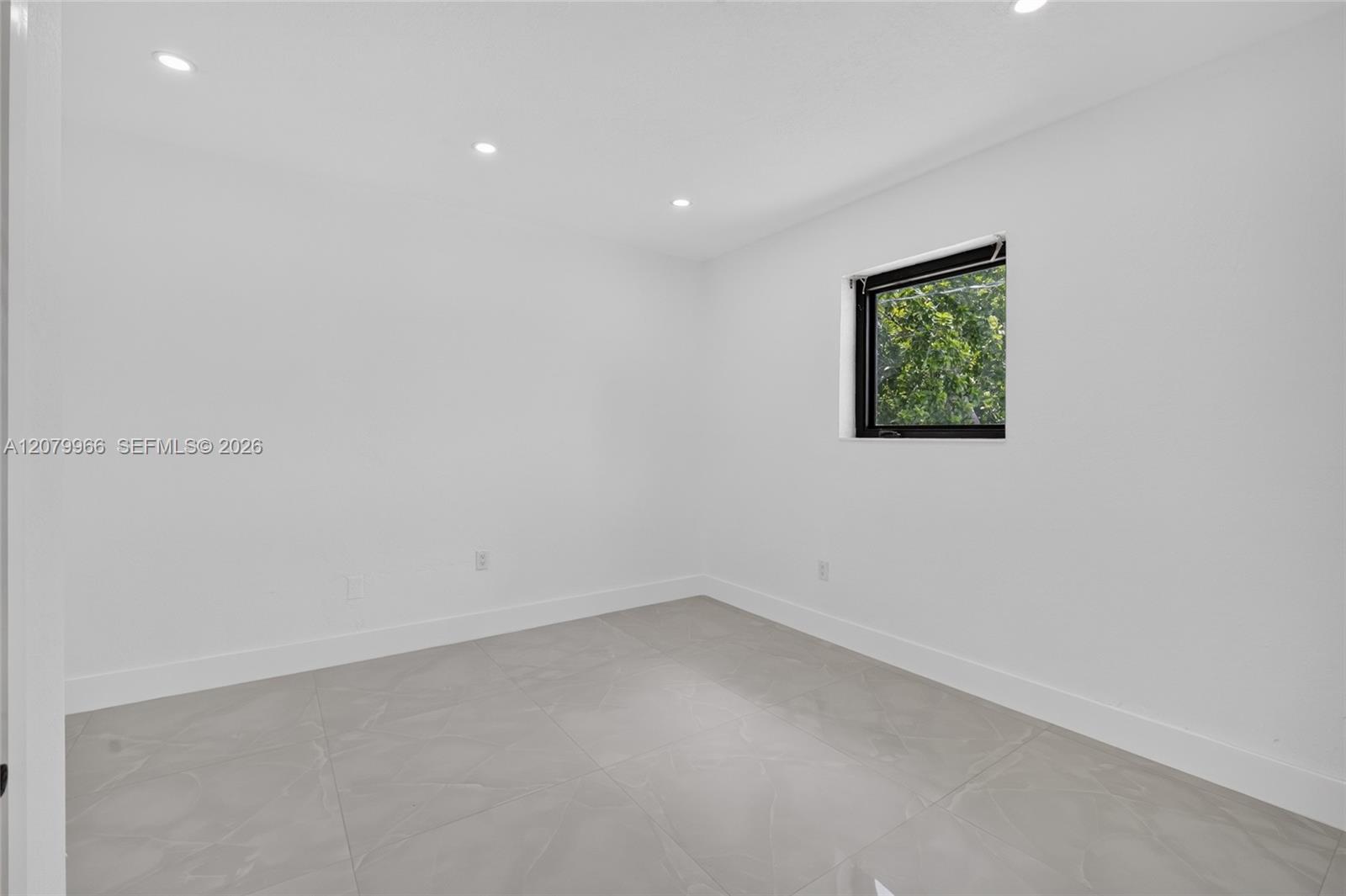 1200 NE 204th Terrace