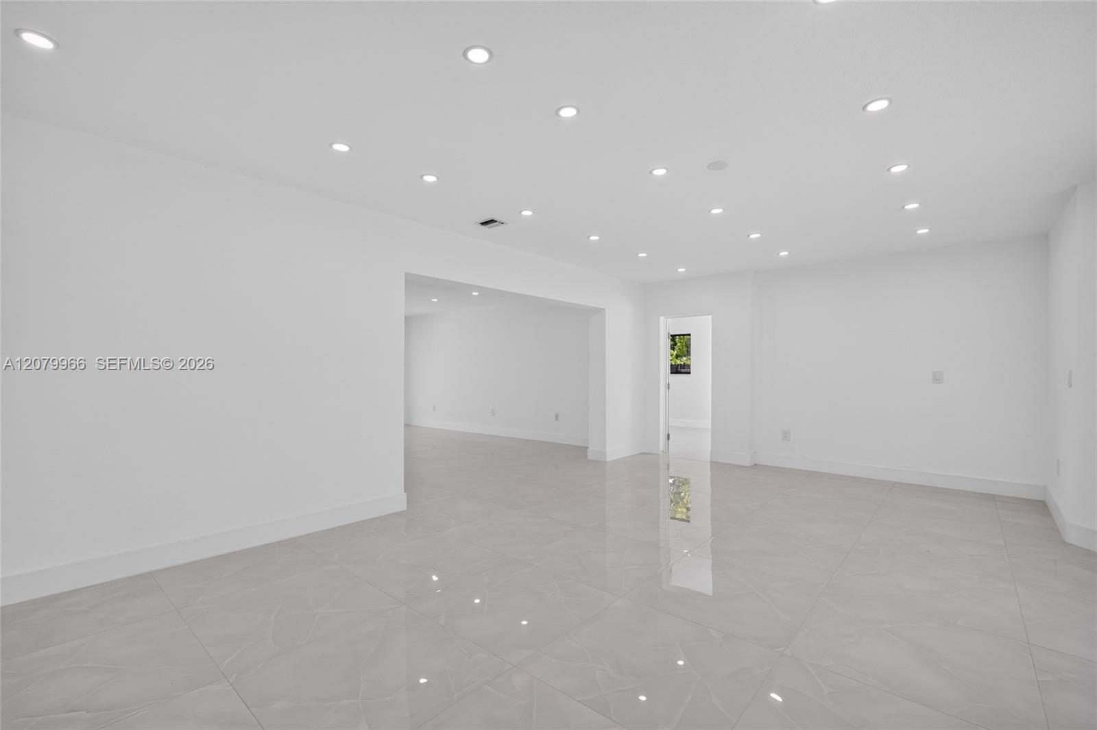 1200 NE 204th Terrace