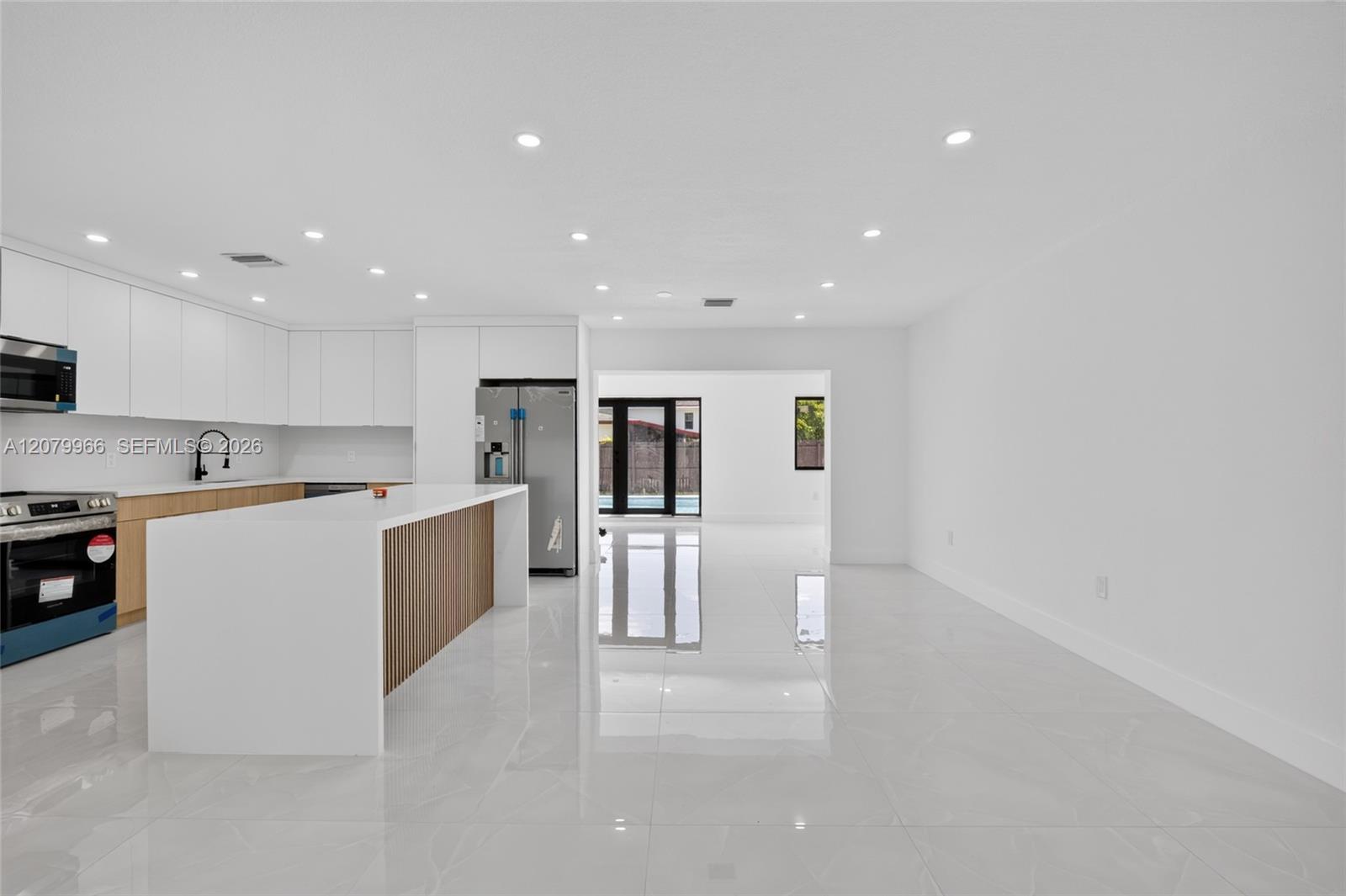 1200 NE 204th Terrace