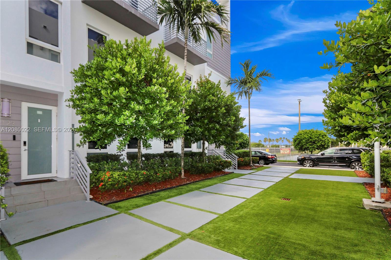 9123 NW 33rd Street