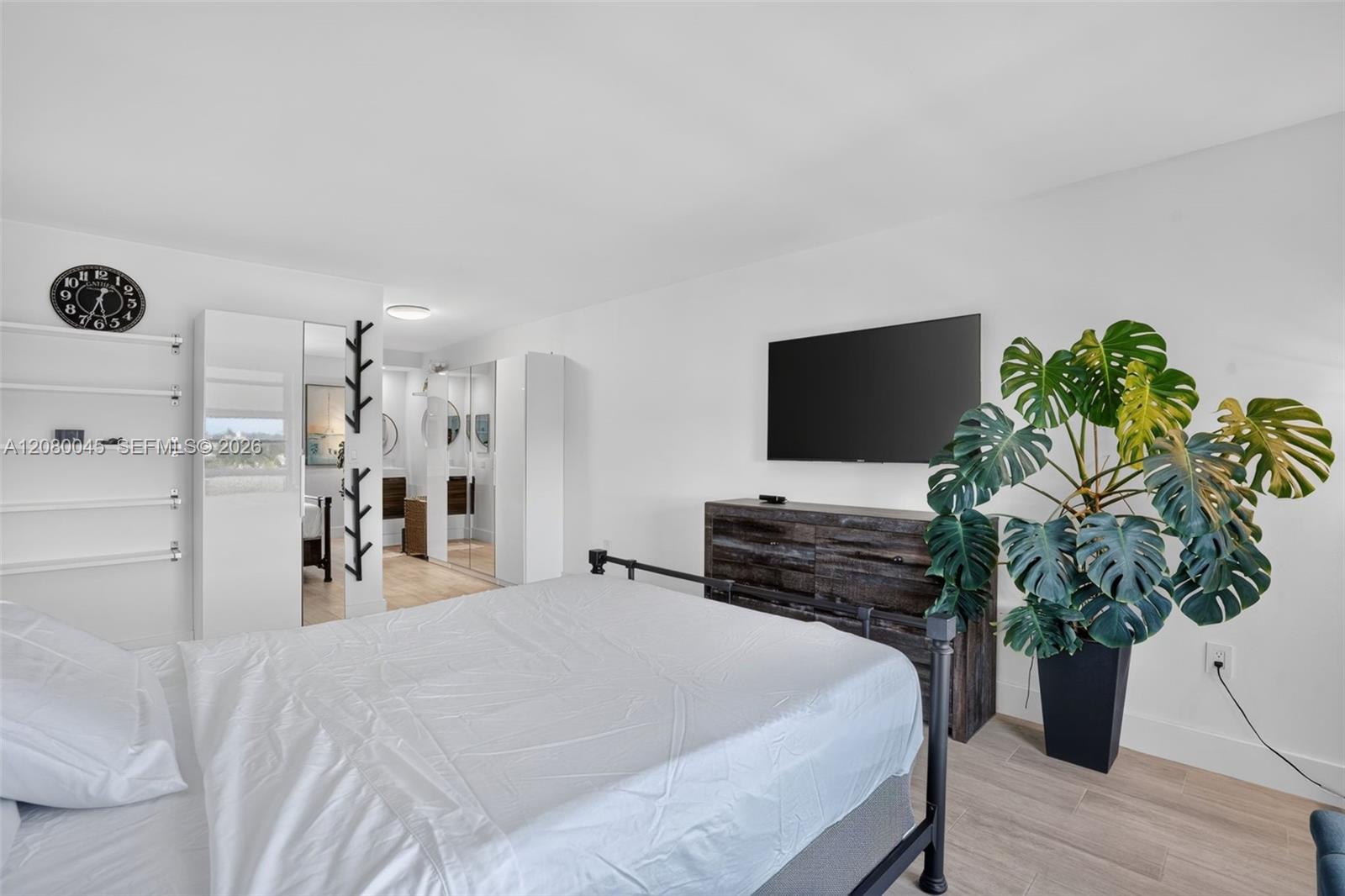 2500 NE 135th Street