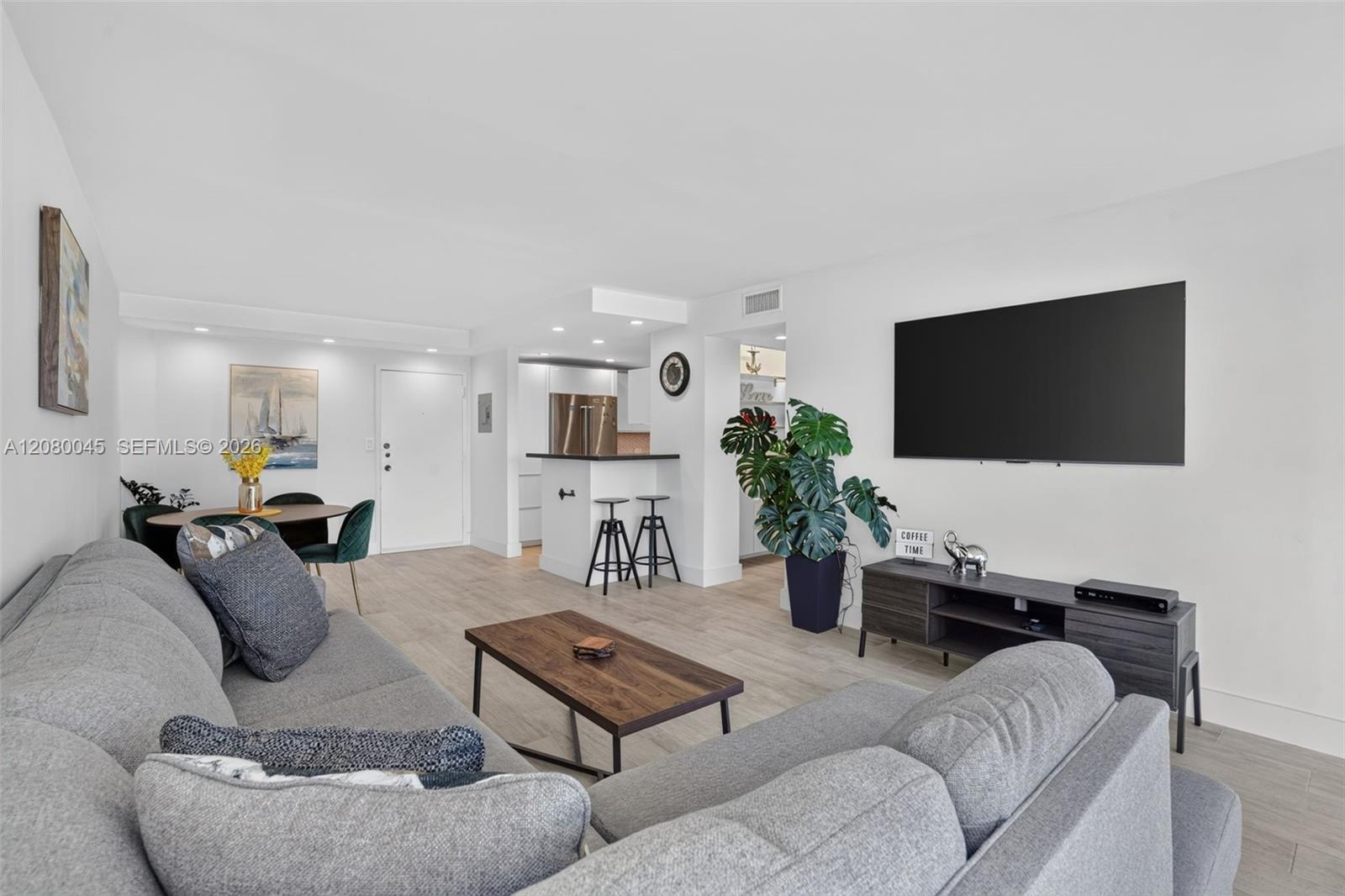 2500 NE 135th Street