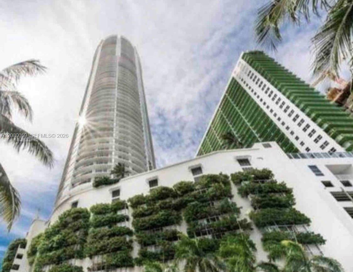 1750 N Bayshore Drive