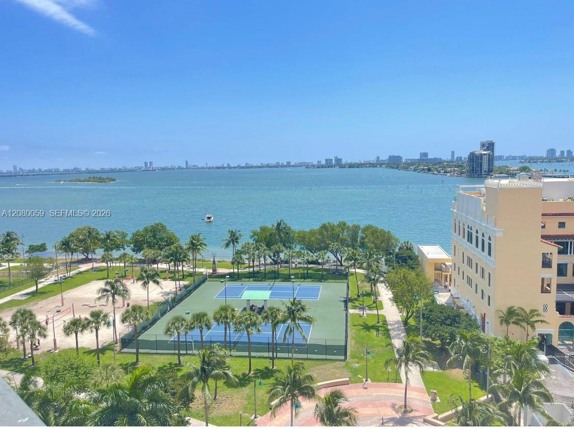 1750 N Bayshore Drive