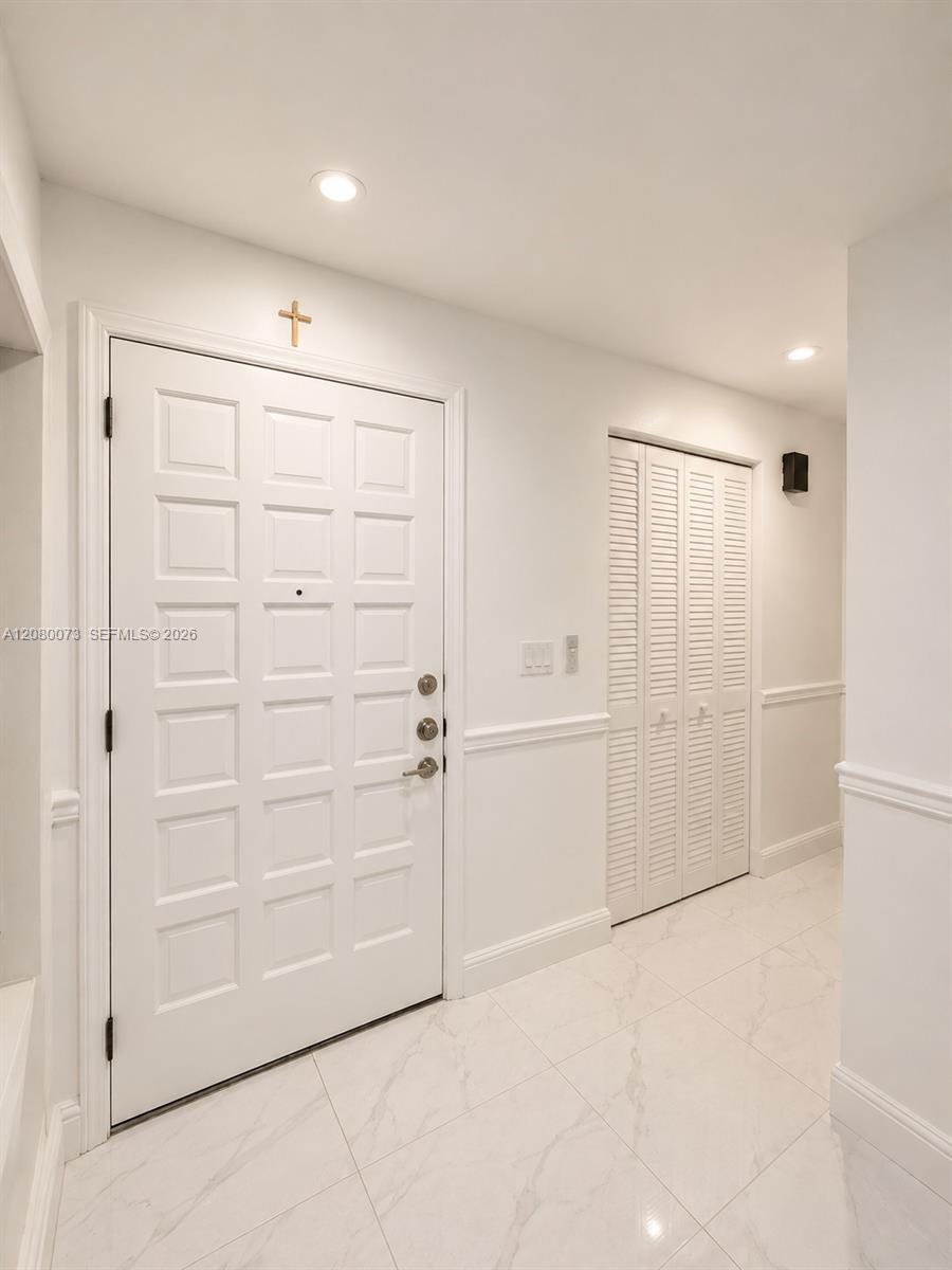 10182 NW 41st Street