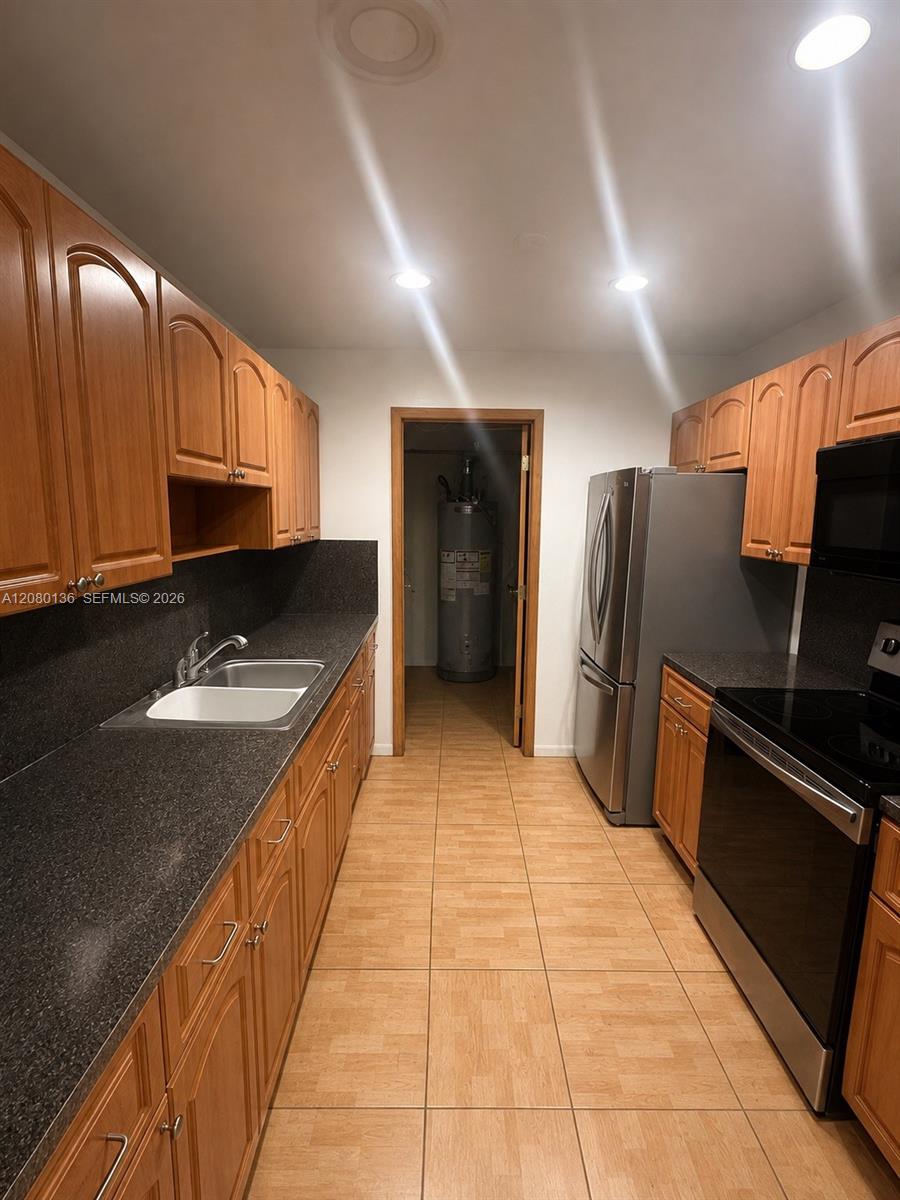 2901 NW 209th Terrace