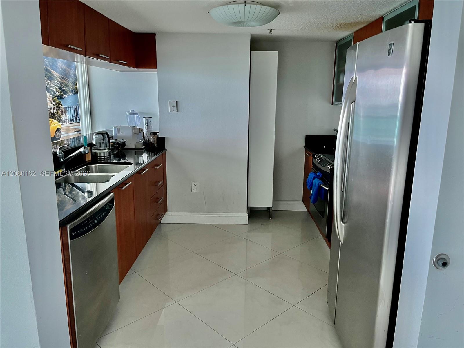 1800 N Bayshore Drive