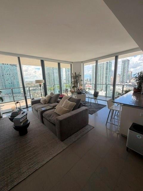 68 SE 6th Street