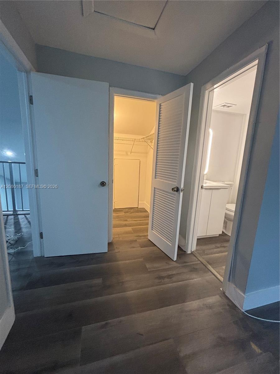 453 NE 210th Terrace