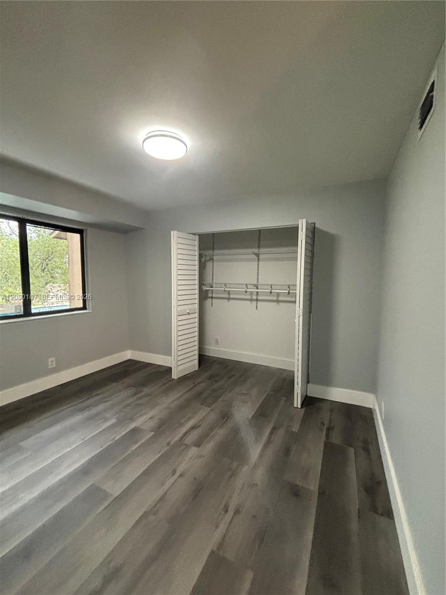 453 NE 210th Terrace