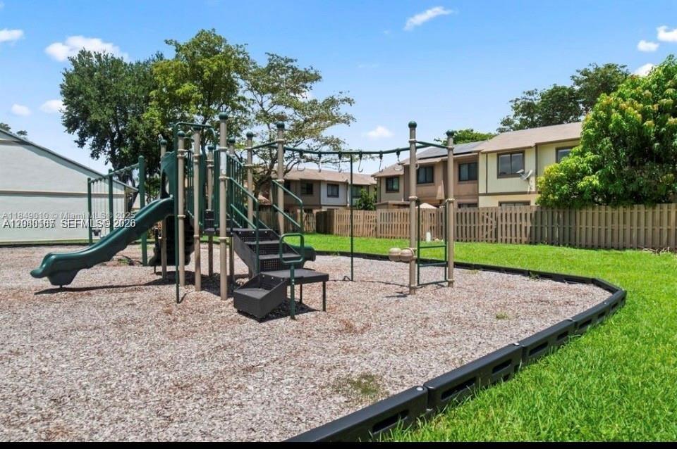 453 NE 210th Terrace
