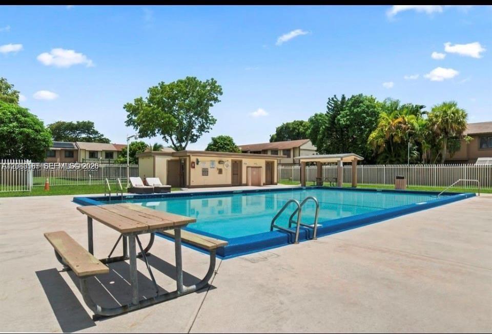 453 NE 210th Terrace