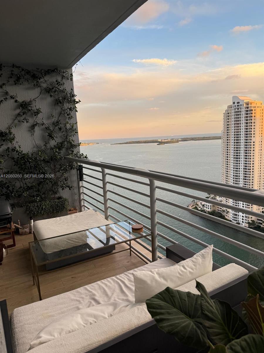 335 S Biscayne Boulevard
