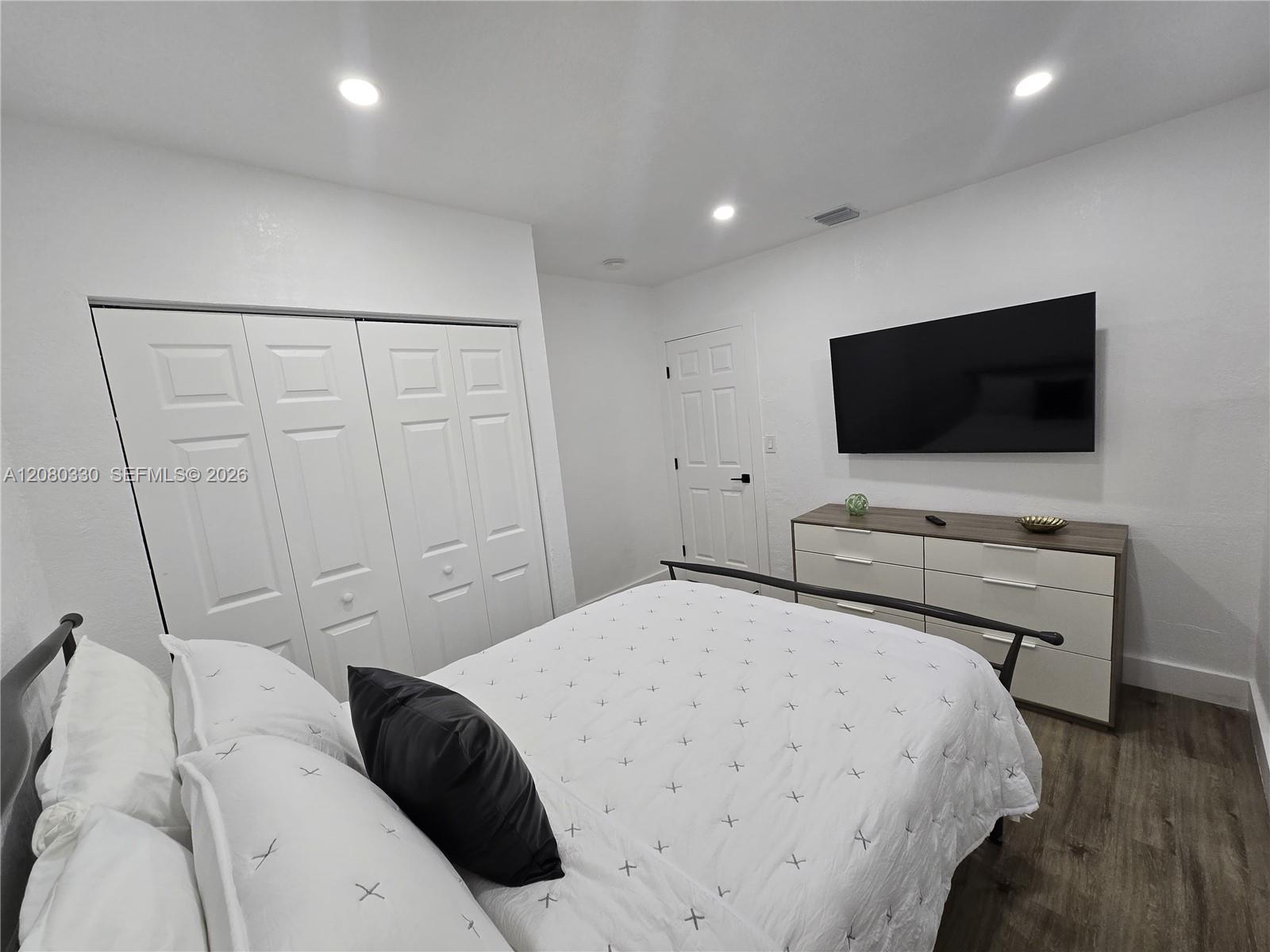 1273 NW 24th Street