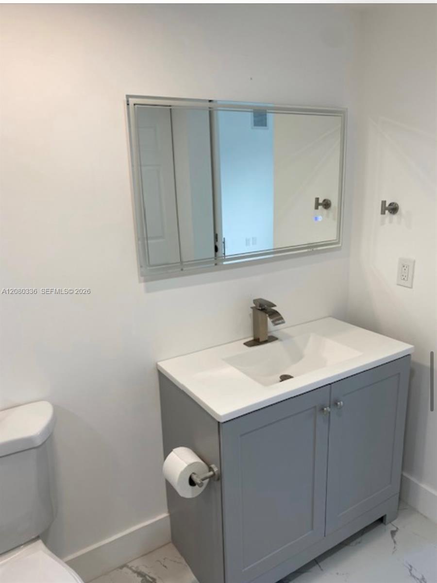 816 NW 11th Street