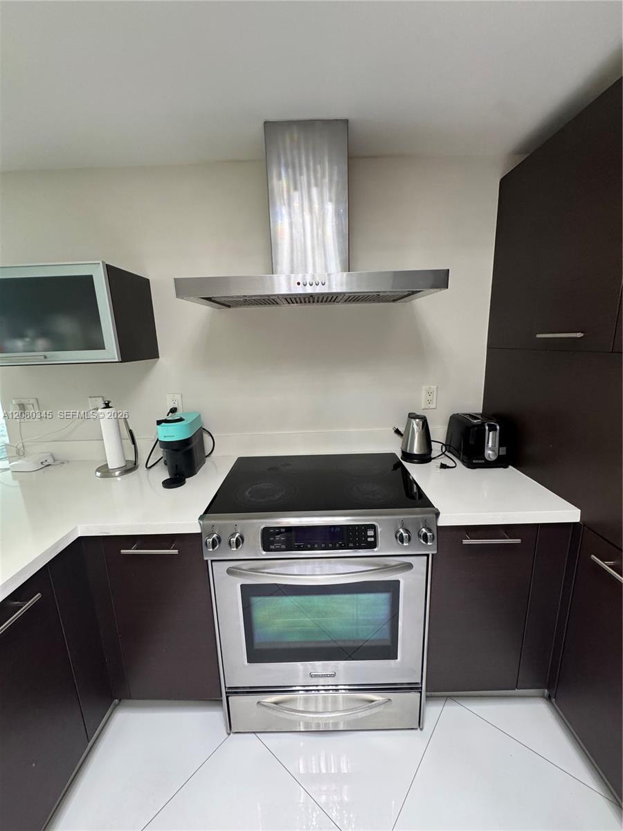 250 Sunny Isles Boulevard