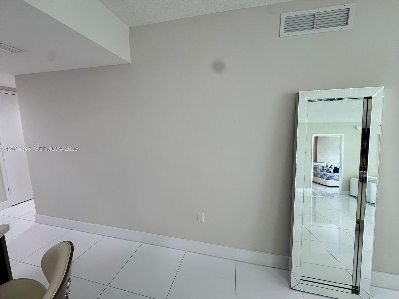250 Sunny Isles Boulevard