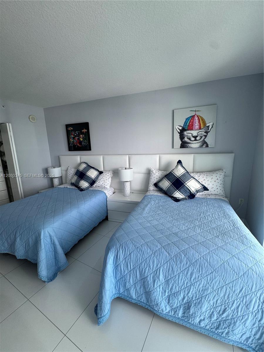250 Sunny Isles Boulevard