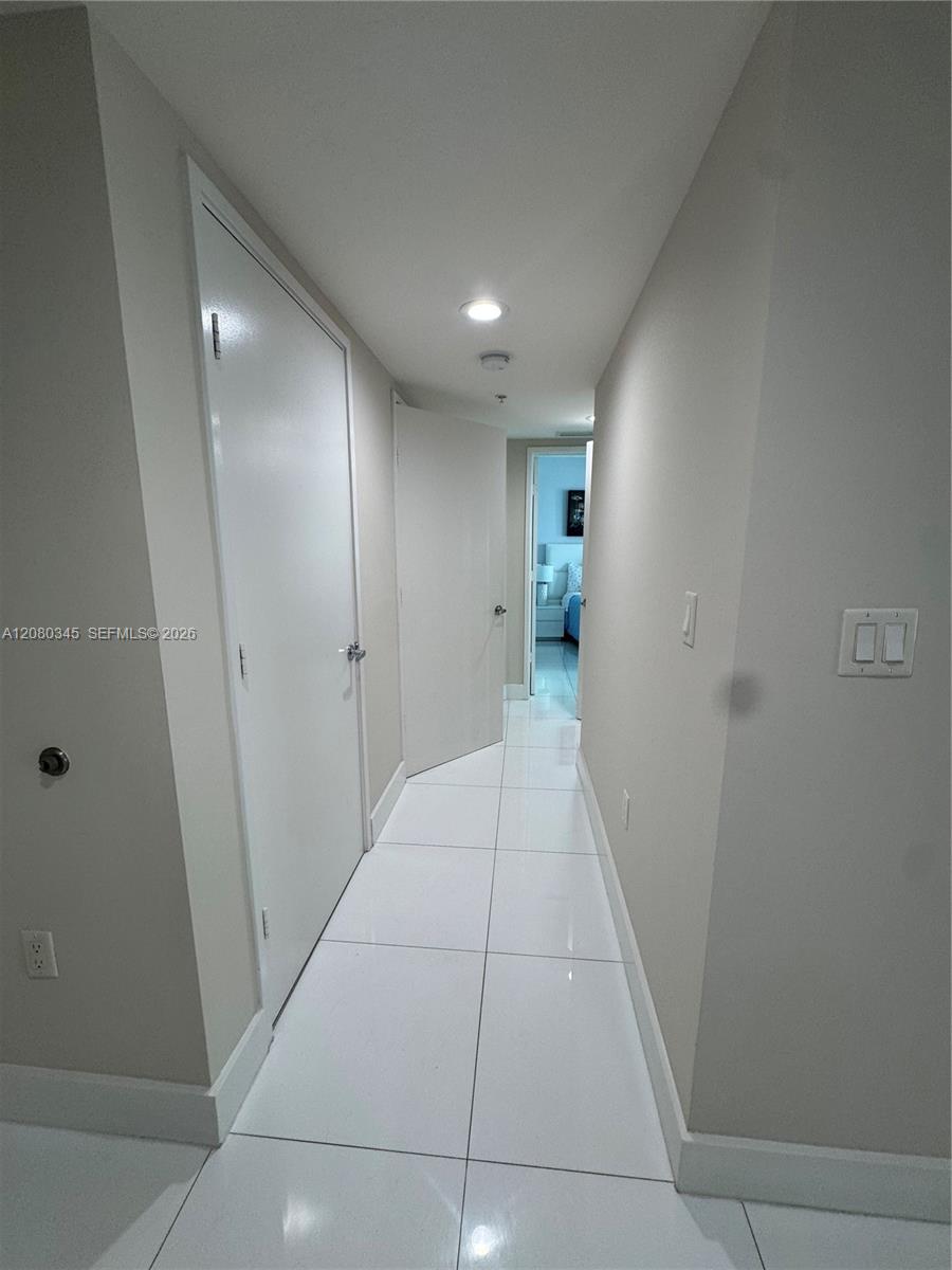 250 Sunny Isles Boulevard
