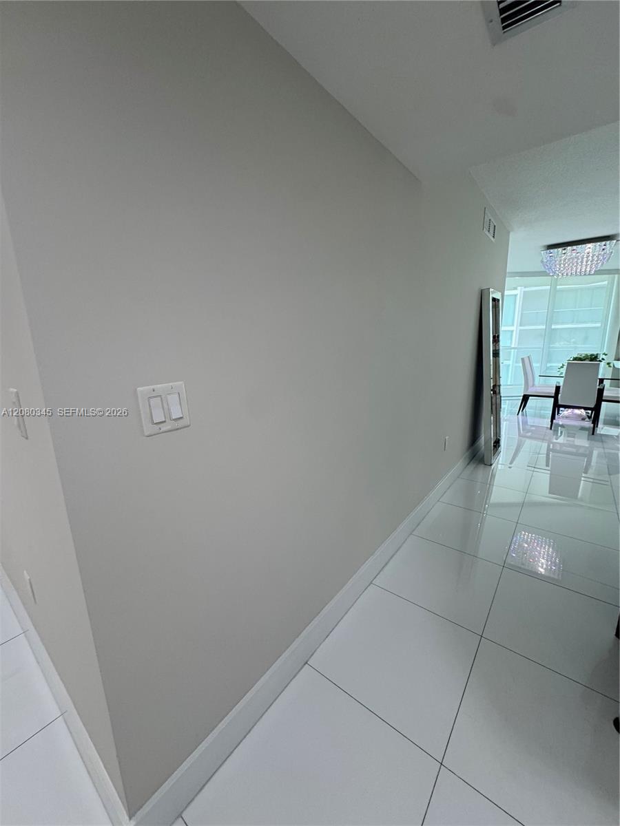 250 Sunny Isles Boulevard