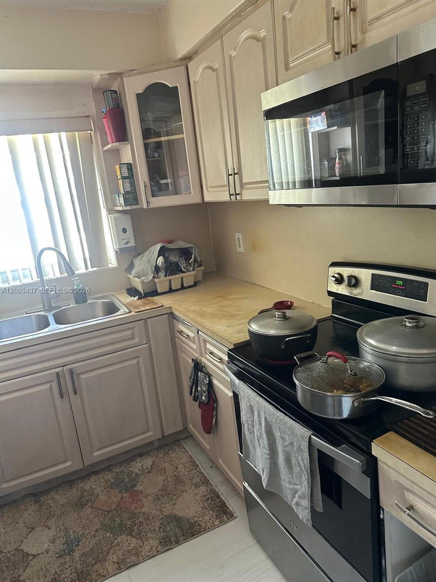 1500 NE 150th Street