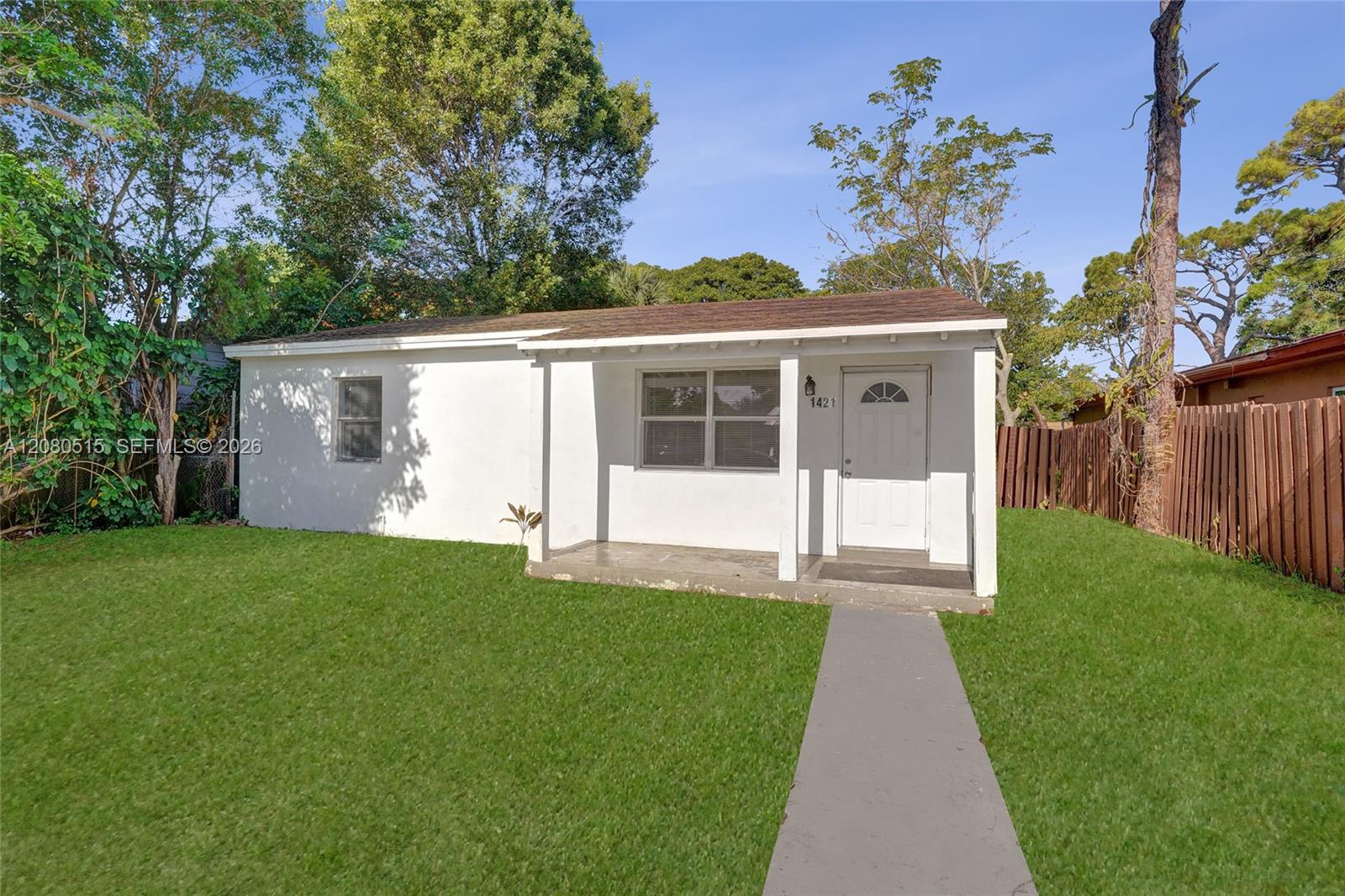 1421 NW 3rd Avenue gallery image #38