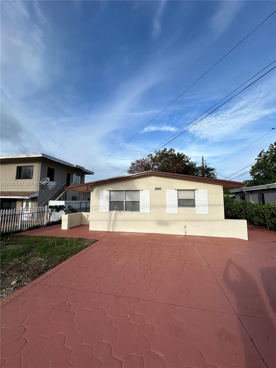 11545 NW 17th Avenue