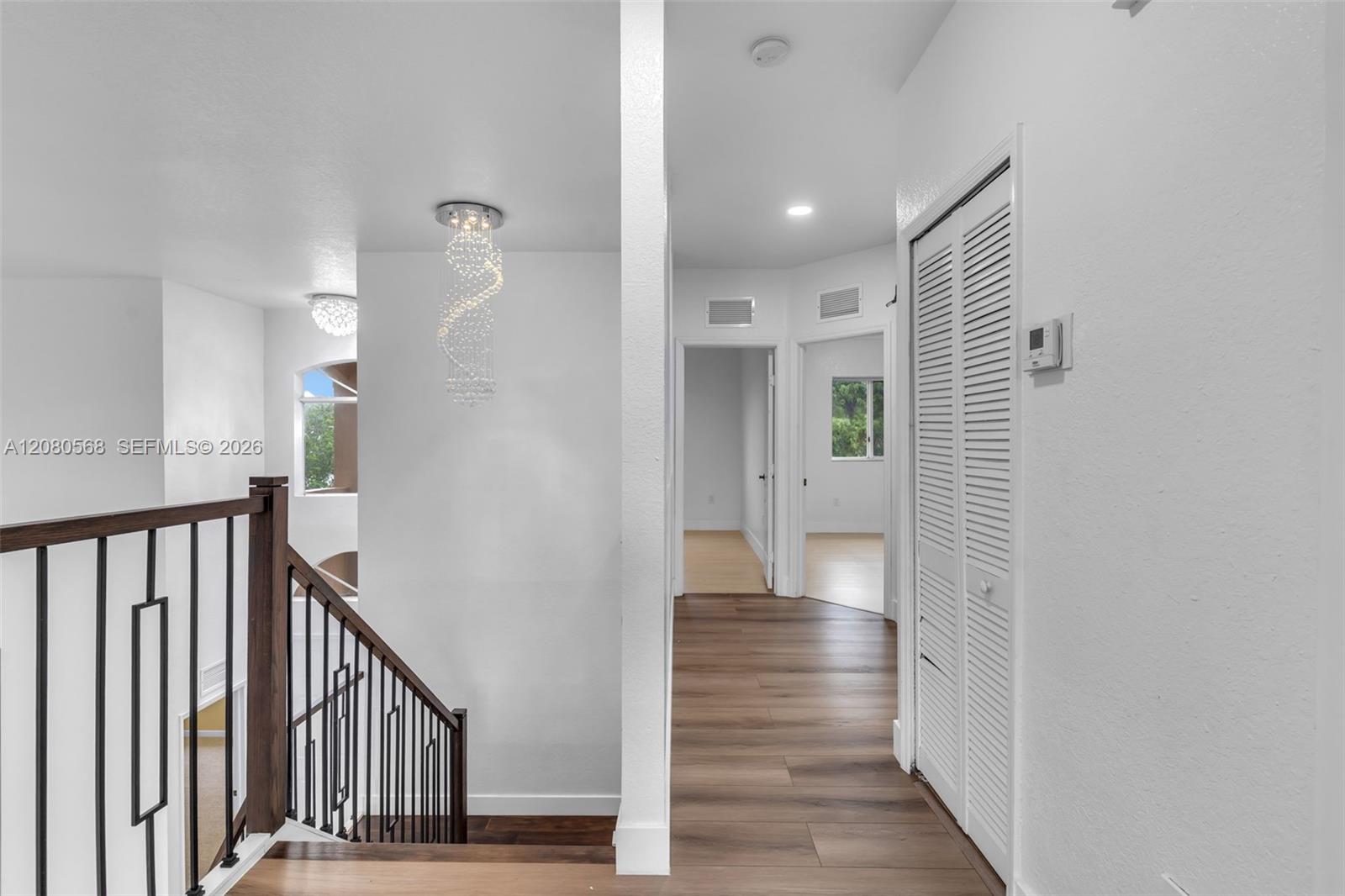 1922 SE 22nd Court