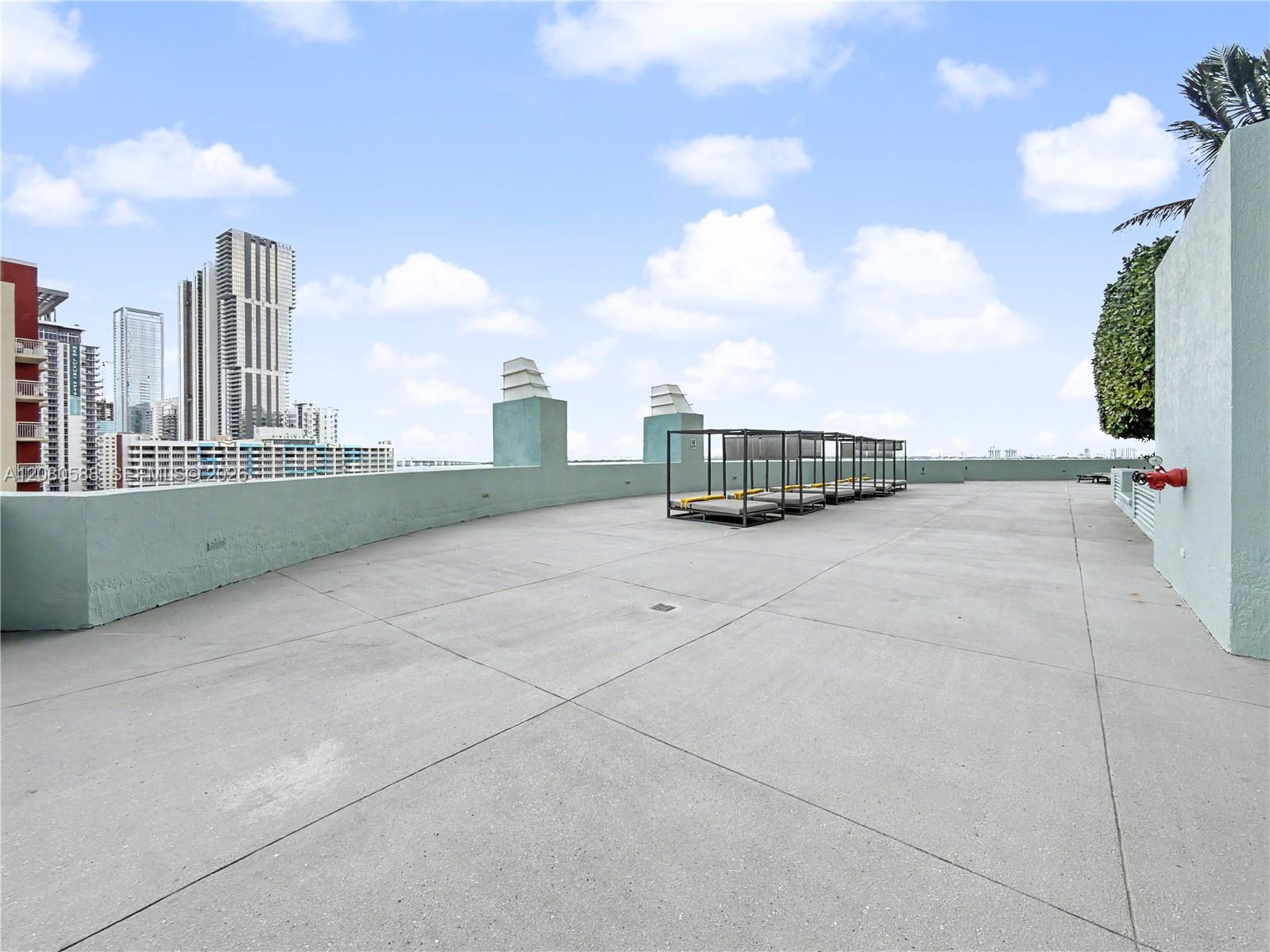 1900 N Bayshore Drive