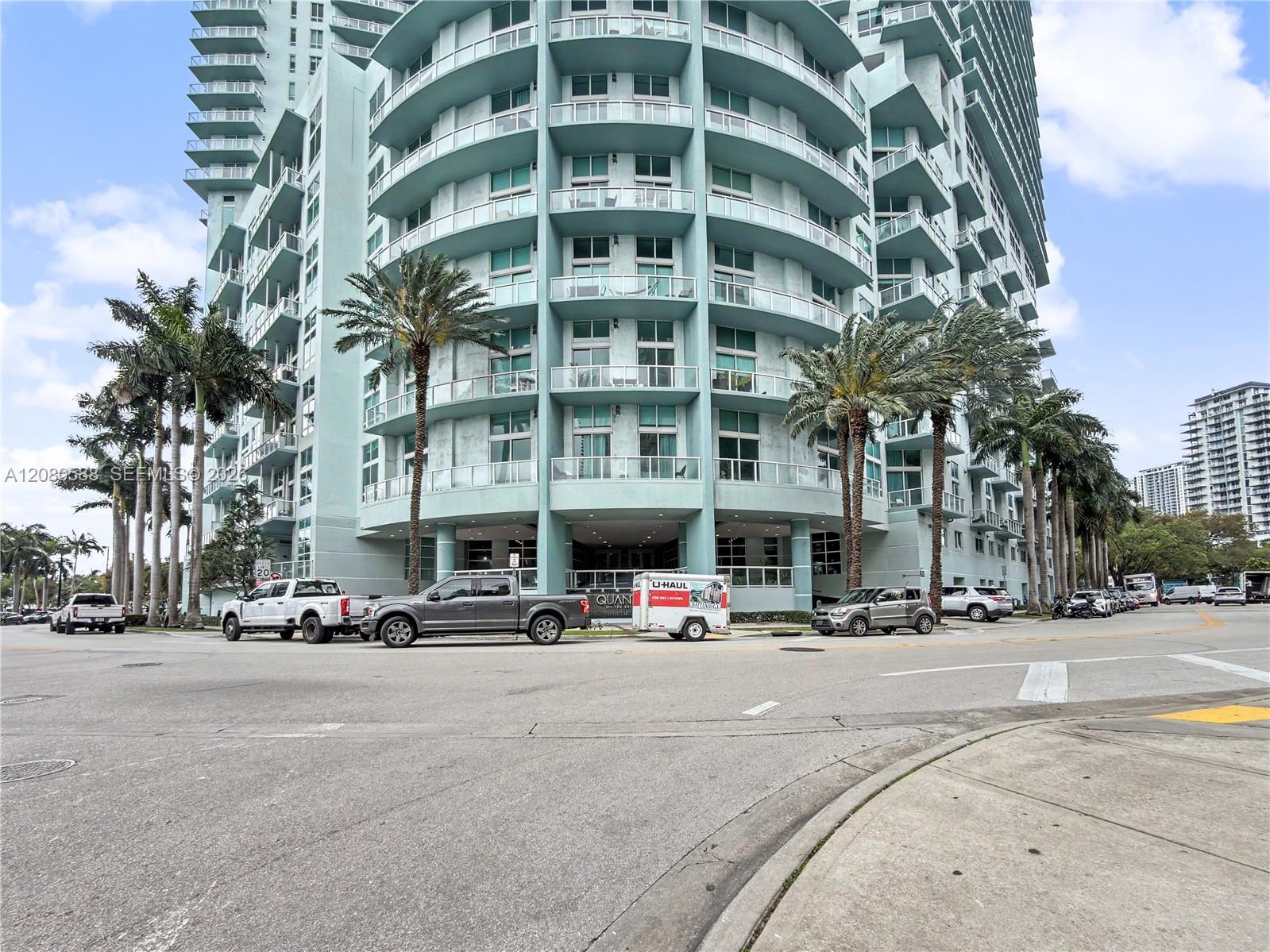 1900 N Bayshore Drive