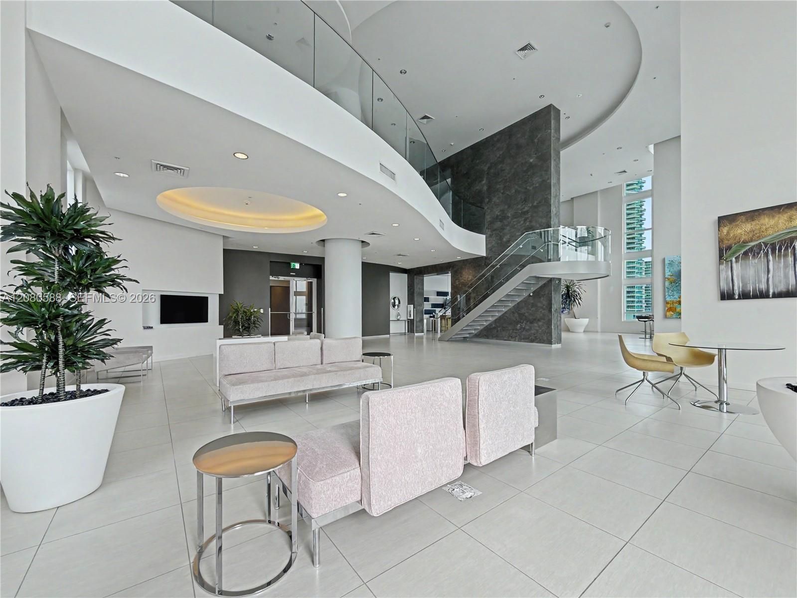 1900 N Bayshore Drive