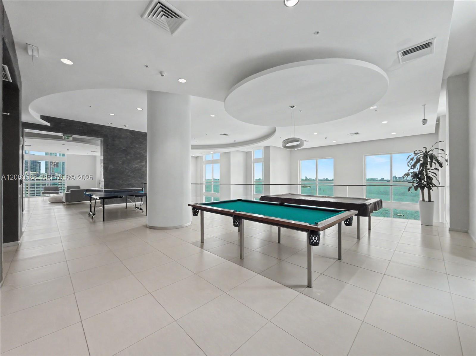 1900 N Bayshore Drive