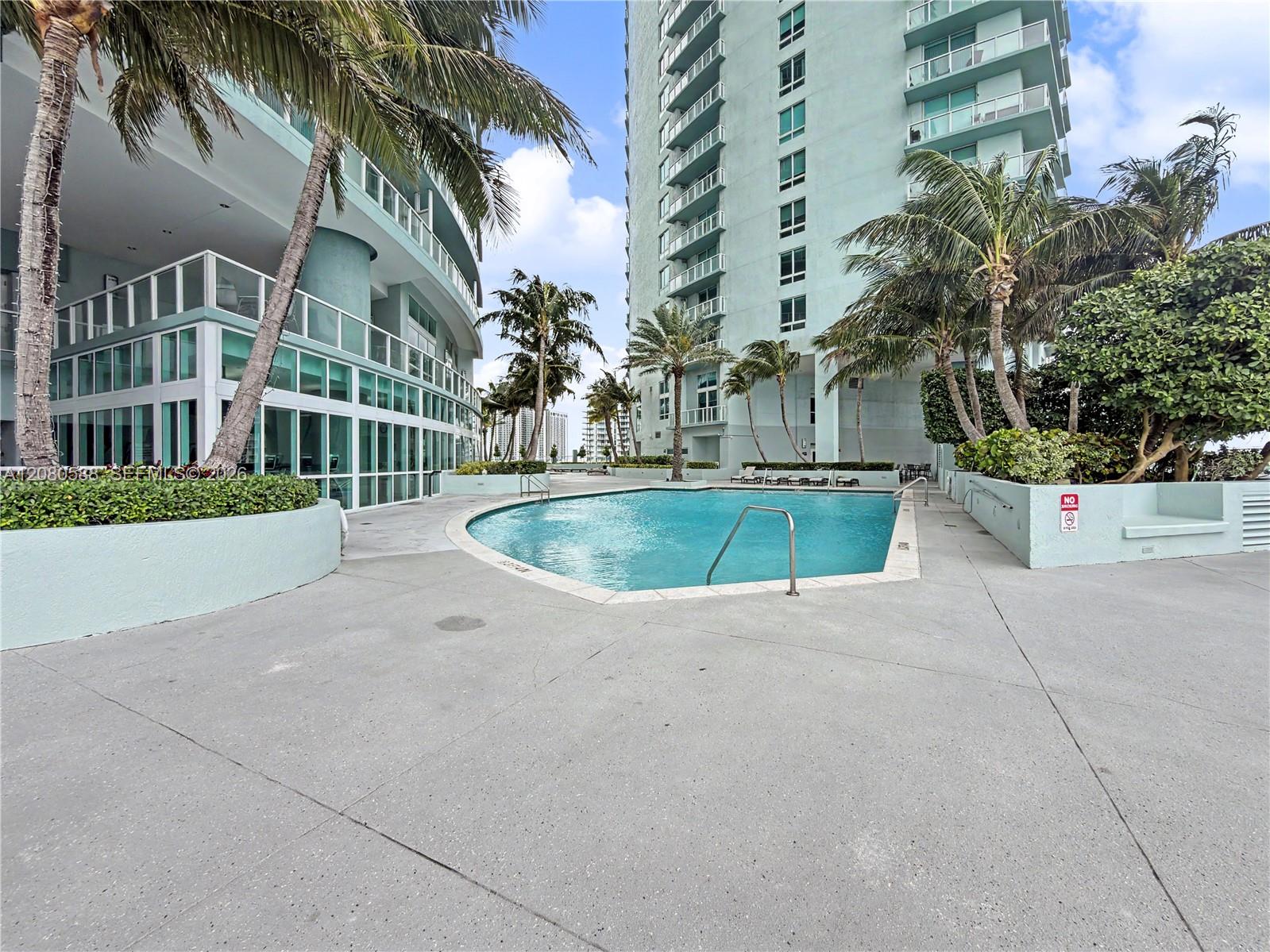 1900 N Bayshore Drive