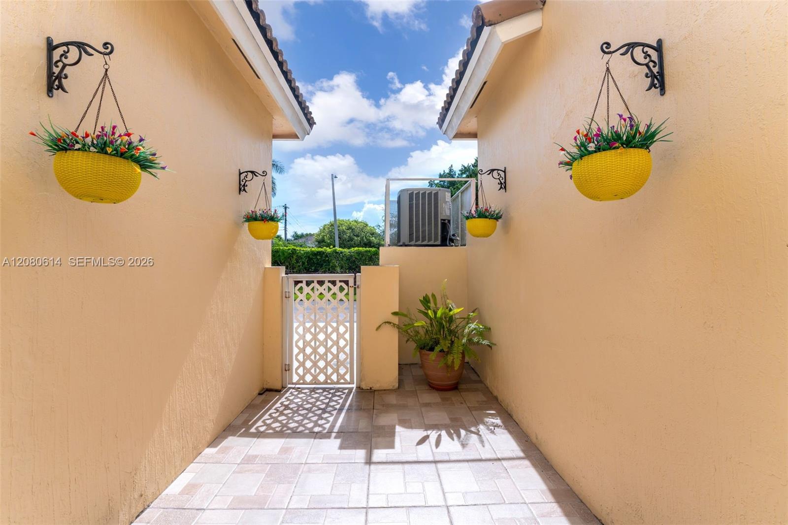 2324 SE 17th Terrace