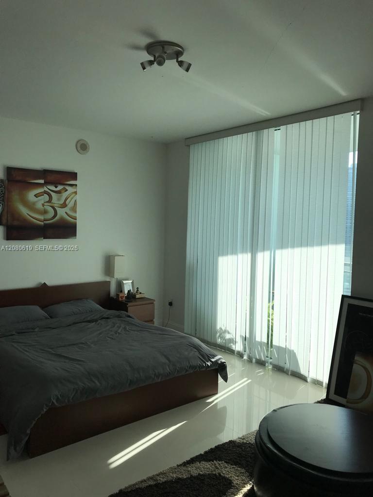 90 SW 3rd Street
