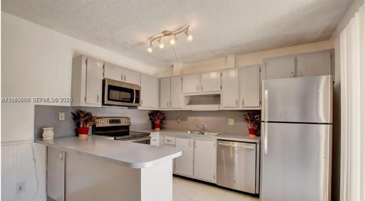 3103 Spanish Wells Drive