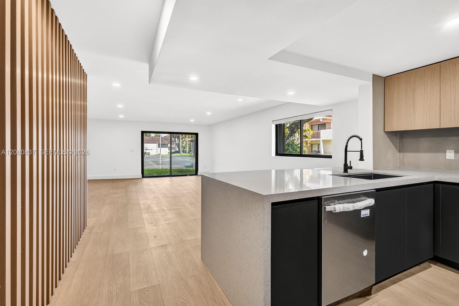 10046 NW 41st Street