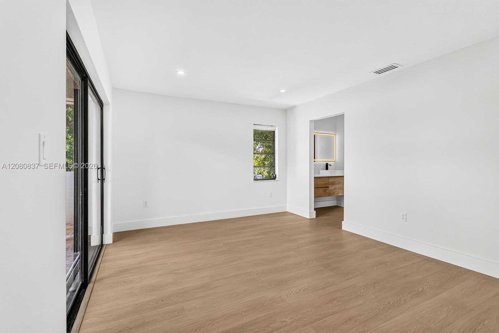 10046 NW 41st Street